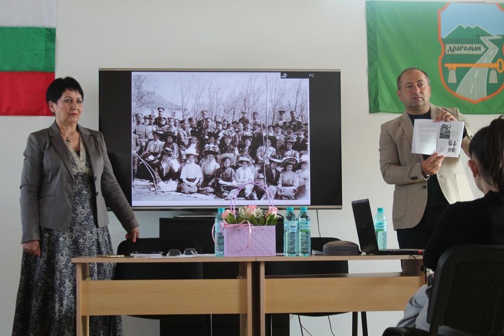 С благотворителен коледен базар ще се събират средства за издигане на паметник на 25-ти пехотен Драгомански полк