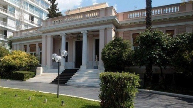 АНА-МПА: Гърция очаква връщането към демократична нормалност в Сирия да доведе до връщане на сирийските бежанци в родината им