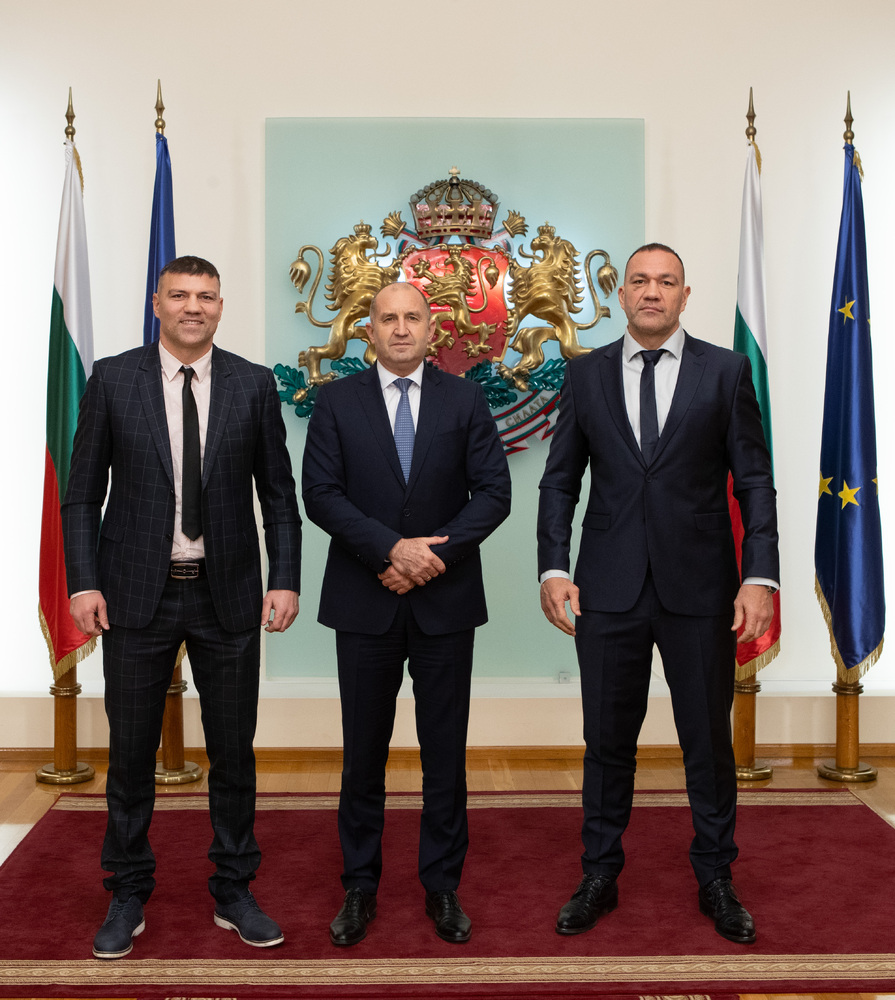 BTA :: President Meets with Kubrat Pulev Days after Boxer's World Title