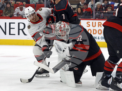 Senators Hurricanes Hockey