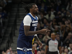 Lakers Timberwolves Basketball