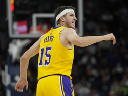 Lakers Timberwolves Basketball