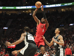 Spurs Trail Blazers Basketball