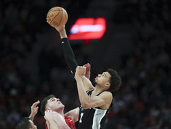 Spurs Trail Blazers Basketball