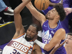 APTOPIX Suns Jazz Basketball