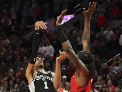 Spurs Trail Blazers Basketball