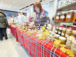 Перник - коледен фермерски пазар