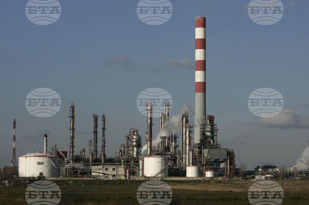 Хърватският нефтопроводен оператор ЯНАФ поиска позволение от САЩ да изпълни договора си със санкционираната Сръбска петролна компания НИС