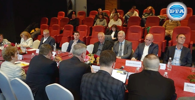 Според генералния директор на БТА обединението на ски, слънце и СПА - без граници, е добро послание към чуждите туристи в страната ни