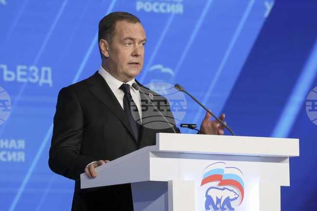 Дълбоката държава в Румъния е погребала демокрацията в страната, заяви Дмитрий Медведев