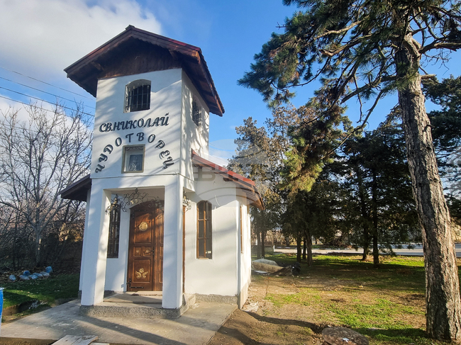 Село Деков - параклис - строеж