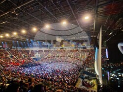 15 000 души пяха с Лили Иванова в „Арена 8888 София“ на 14 декември 2024 г., снимка – БТА/Даниел Димитров