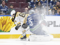 Bruins Canucks Hockey