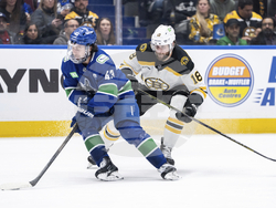 Bruins Canucks Hockey