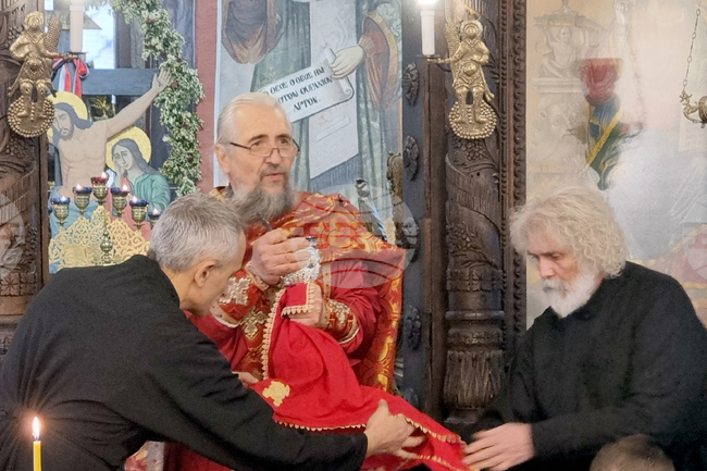 Българите сме един от призваните народи, каза отец Златко в Хасково