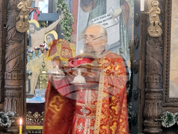 Хасково - църква „Св. св. Архангели Михаил и Гавраил” - неделна служба