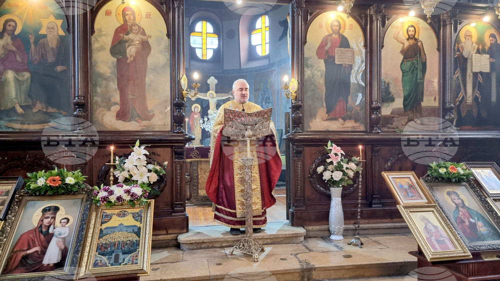 Добрич - неделна служба