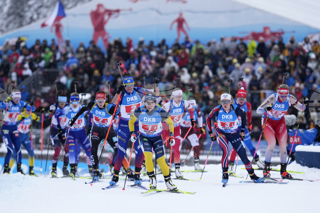 Женската щафета на България зае четвърто място на Европейското първенство по биатлон в Италия