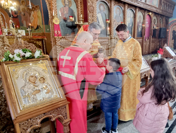 Шумен - църква „Свети Три Светители” - неделна служба