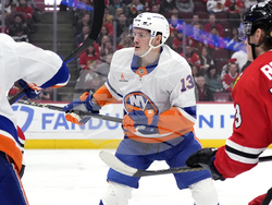 Islanders Blackhawks Hockey