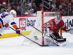 Islanders Blackhawks Hockey