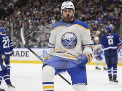 Sabres Maple Leafs Hockey