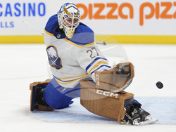Sabres Maple Leafs Hockey