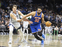 Magic Knicks Basketball