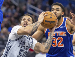 Magic Knicks Basketball