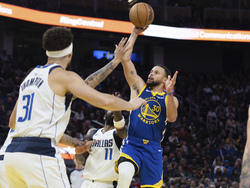 Mavericks Warriors Basketball