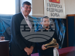 Българска федерация по борба - награди