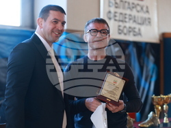 Българска федерация по борба - награди - Добри Маринов