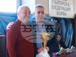 Българска федерация по борба - награди