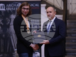 НАИМ-БАН - годишна олимпийска среща - Румен Радев - награди