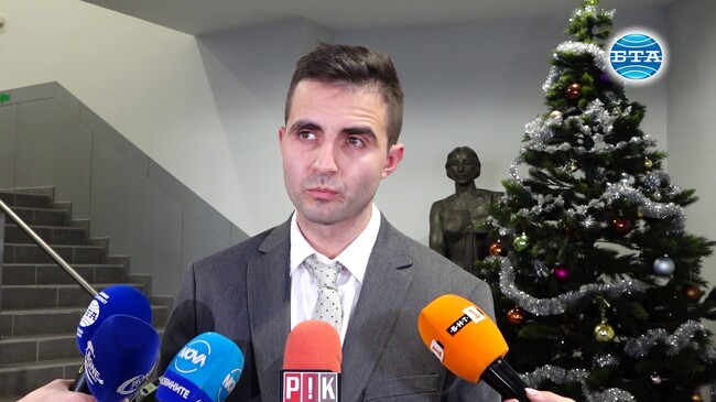 От Софийската районна прокуратура обясниха, че имунитетът на Лена Бориславова е поискан сега, защото вече са събрани достатъчно доказателства