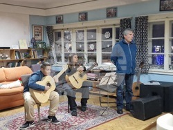 Самоков- китарен ансамбъл "Акустика" - концерт