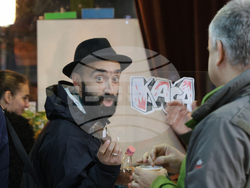 Документалният филм, посветен на Теди Москов - „300 клоунски сили“