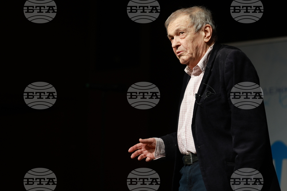 „Стефан Мавродиев. Играещият човек“ - книга - представяне