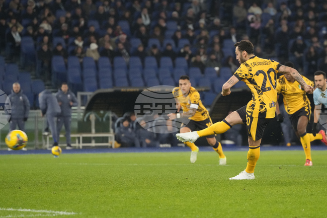 Хакан Чалханоглу и Франческо Ачерби няма да играят за Интер срещу Монако в Шампионската лига