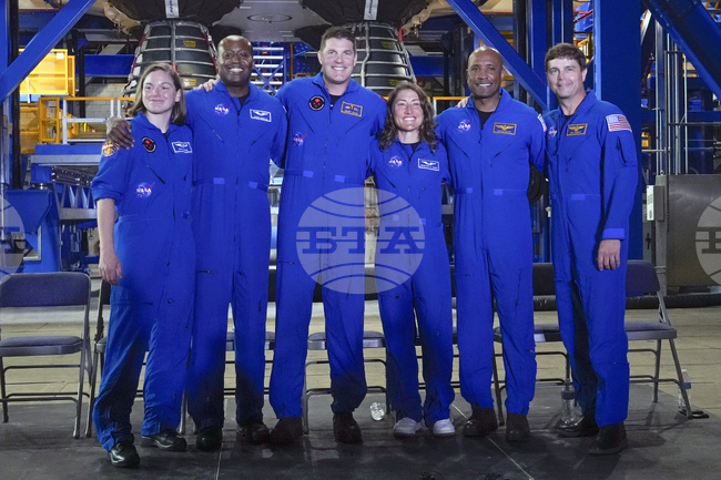 НАСА планира да изпрати хора на Луната до края на мандата на президента Тръмп