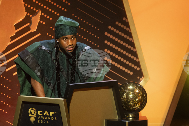 Нападателят на Аталанта Адемола Лукман е футболист номер 1 на Африка за годината