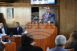 Русе - общински съвет - заседание - Пенчо Милков