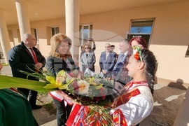 Перник - Илияна Йотова - „Походът на книгите“