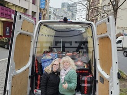 Сдружение „Bulgarienhilfe“ и училище „Буквар“ във Франкфурт организираха благотворителна инициатива „Коледа в кутия“