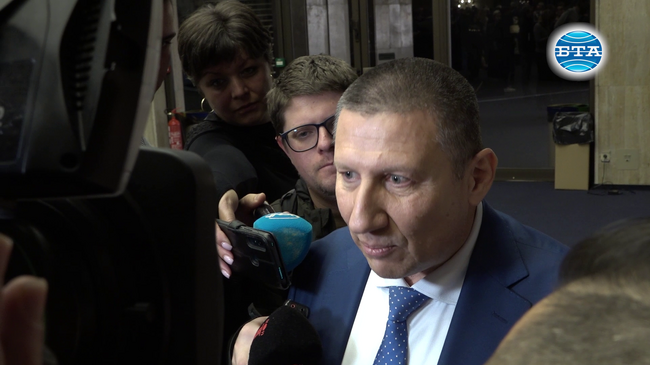 Искането на имунитет не означава присъда, а възможност да се проведе обективно разследване, каза и.ф. главен прокурор Борислав Сарафов