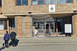 Хасково - Областна администрация - коледен благотворителен базар