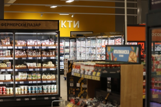 АИКБ и Националната асоциация на млекопреработвателите настояват държавата да защити българските производители, преработватели и потребители