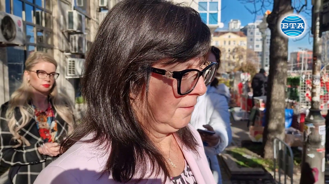 Има достатъчно средства за асистирана репродукция, започва работа по промяна на критериите за финансиране на донорски процедури, каза министър Галя Кондева