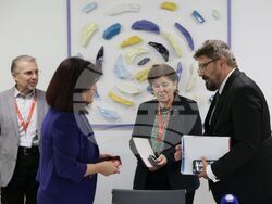 Българска телеграфна агенция - Висше бизнес училище - договор - подписване