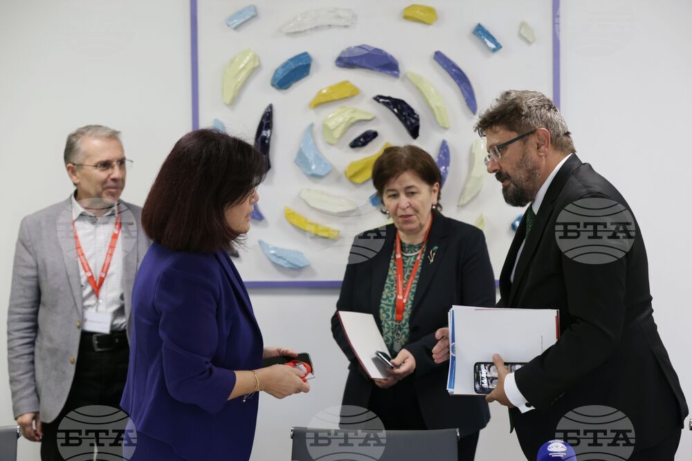 Българска телеграфна агенция - Висше бизнес училище - договор - подписване